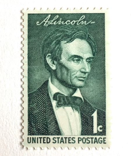 100 Abraham Lincoln Postage Stamps Green Unused Vintage Postage for Mailing
